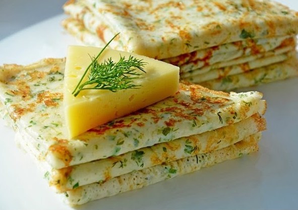 Масленичные блины с сыром, творогом и сметаной от «Молеон»